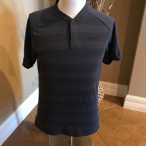 Nike golf collarless polo shirt